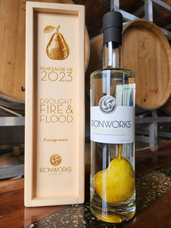 Pear Eau-de-Vie with the Pear in the Bottle